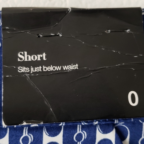 NY&CO Blue Shorts w/Chain Pattern Size 0 - Picture 3 of 8
